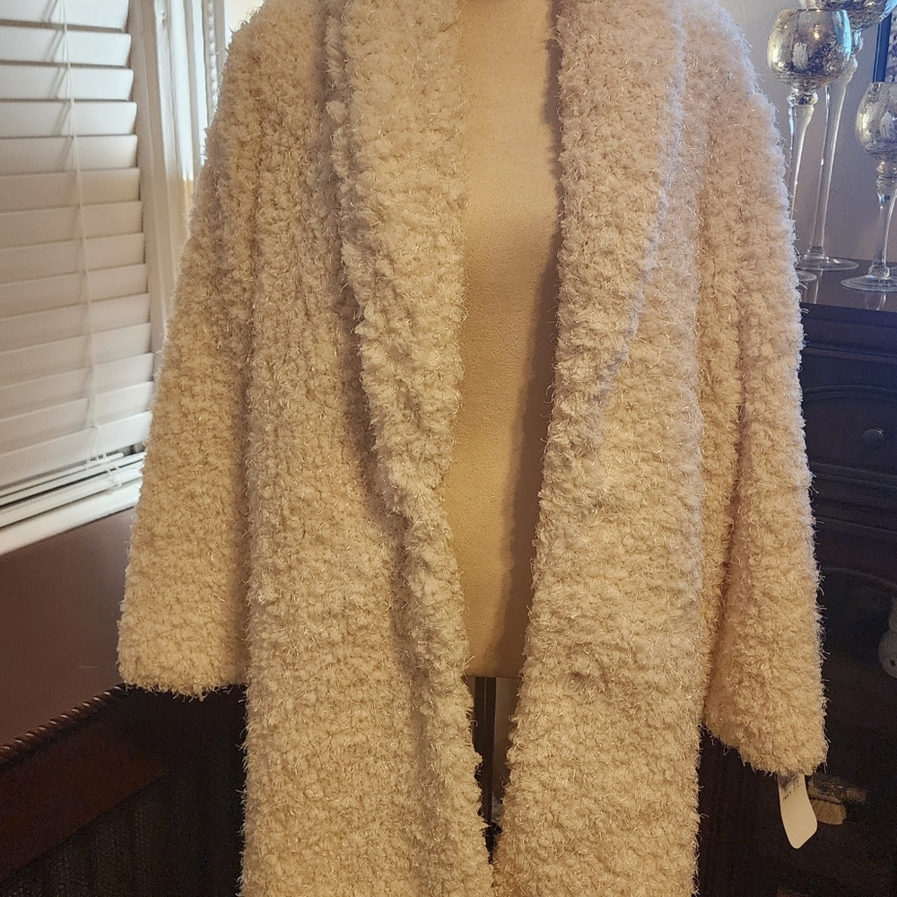 WHITE JACKET NWT